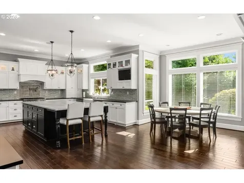 15948 Twin Fir Road Lake Oswego OR 97035