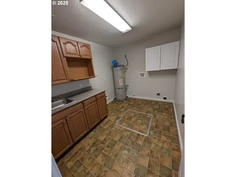 616 Hemlock Street Brookings OR 97415