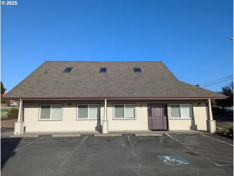616 Hemlock Street Brookings OR 97415