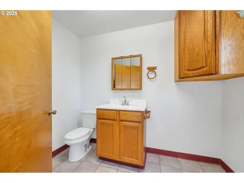 8095 Bewley Street Bay City OR 97107