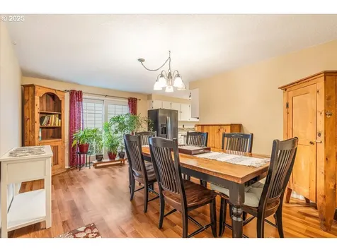 1225 SE Jacquelin Drive Hillsboro OR 97123
