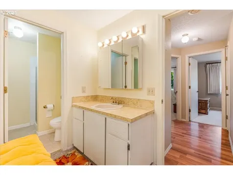 1225 SE Jacquelin Drive Hillsboro OR 97123