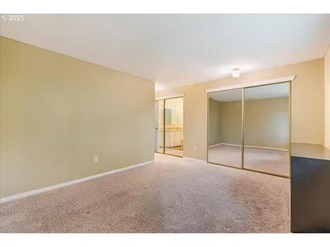 1225 SE Jacquelin Drive Hillsboro OR 97123