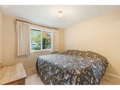 1225 SE Jacquelin Drive Hillsboro OR 97123