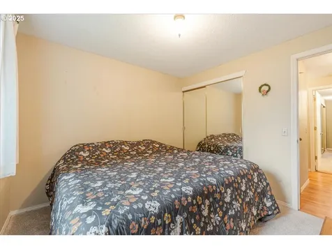 1225 SE Jacquelin Drive Hillsboro OR 97123