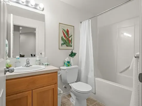 1409 SW Lori Court Mcminnville OR 97128