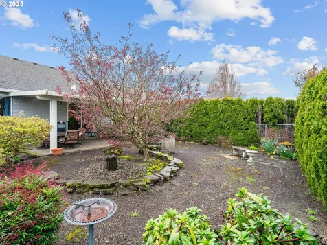 1409 SW Lori Court Mcminnville OR 97128