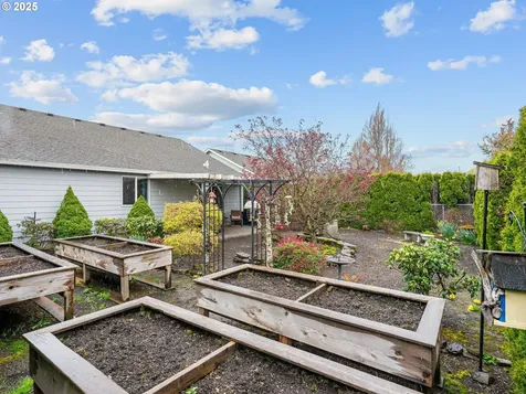 1409 SW Lori Court Mcminnville OR 97128
