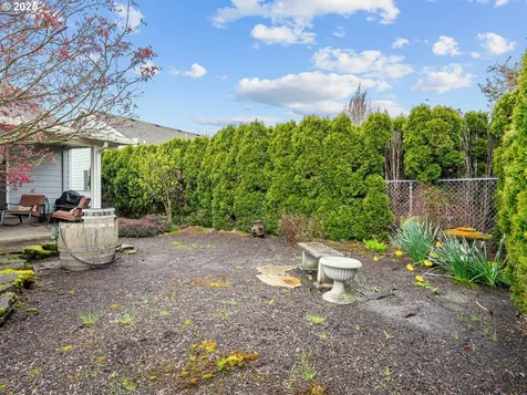 1409 SW Lori Court Mcminnville OR 97128
