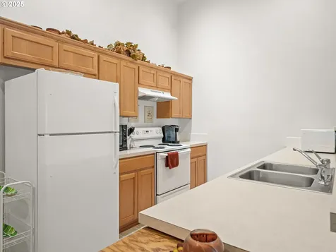 1409 SW Lori Court Mcminnville OR 97128
