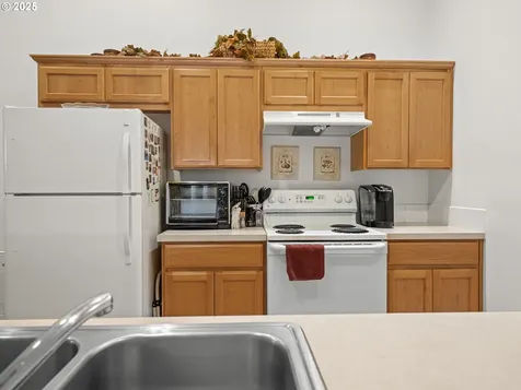 1409 SW Lori Court Mcminnville OR 97128