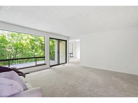 64 Wheatherstone Court Lake Oswego OR 97035