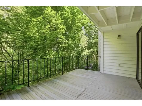 64 Wheatherstone Court Lake Oswego OR 97035