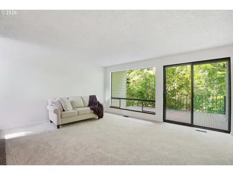 64 Wheatherstone Court Lake Oswego OR 97035