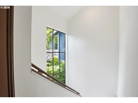 64 Wheatherstone Court Lake Oswego OR 97035