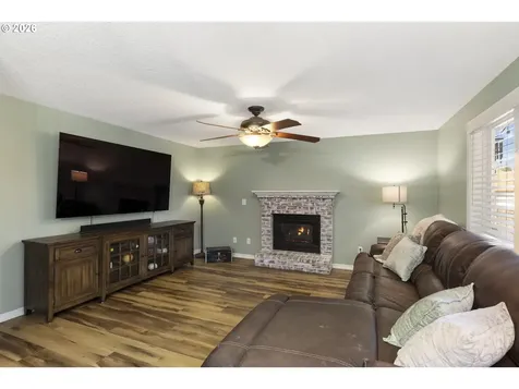 11121 NW 22nd Court Vancouver WA 98685