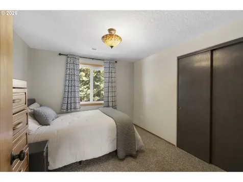 11121 NW 22nd Court Vancouver WA 98685