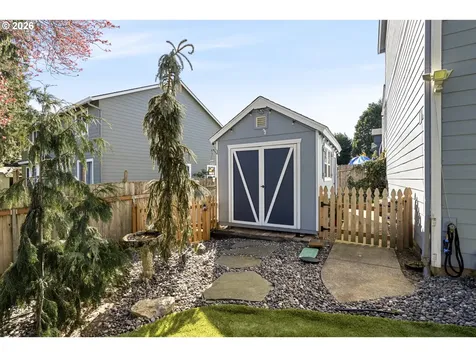 11121 NW 22nd Court Vancouver WA 98685
