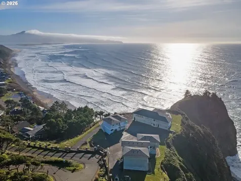 1816 Maxwell Mountain Road Oceanside OR 97134