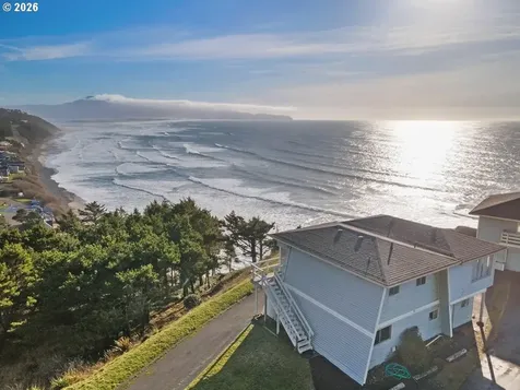 1816 Maxwell Mountain Road Oceanside OR 97134