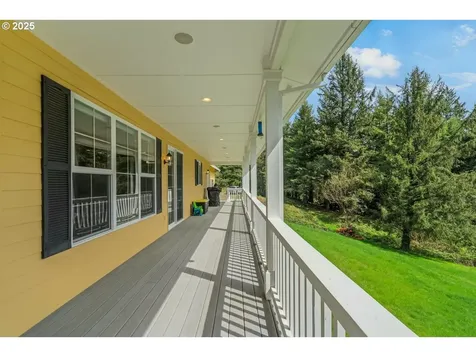 8100 Briar Lane Tillamook OR 97141