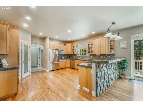8100 Briar Lane Tillamook OR 97141