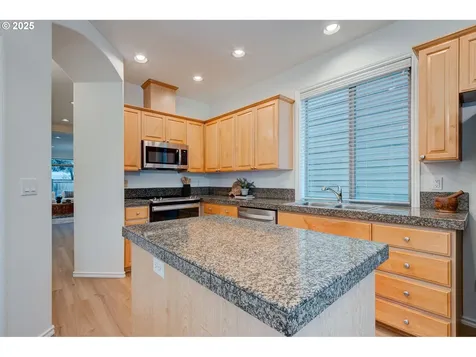 15669 SW Harvester Lane Sherwood OR 97140