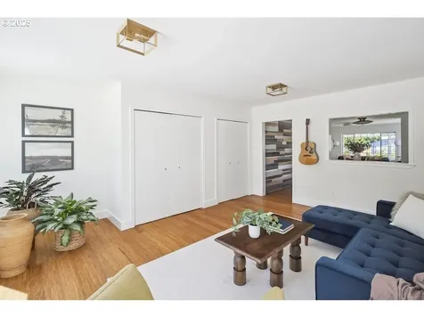 4500 NE Emerson Street Portland OR 97218