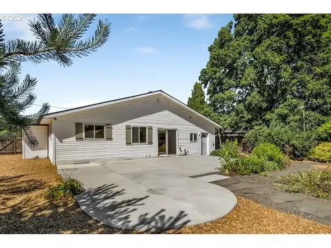 4500 NE Emerson Street Portland OR 97218