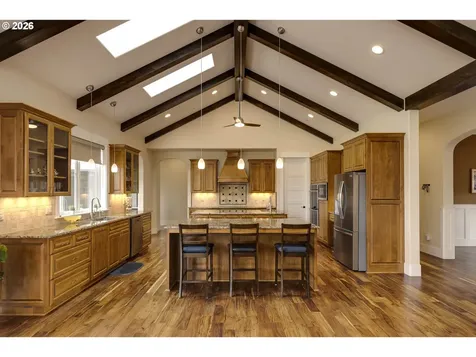2455 SW West Wind Drive Mcminnville OR 97128