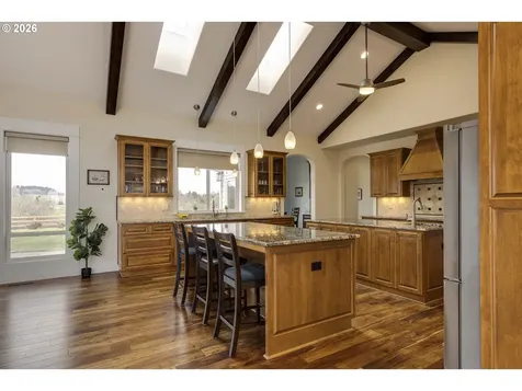 2455 SW West Wind Drive Mcminnville OR 97128