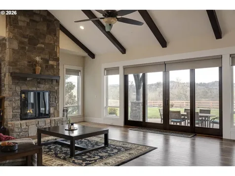 2455 SW West Wind Drive Mcminnville OR 97128