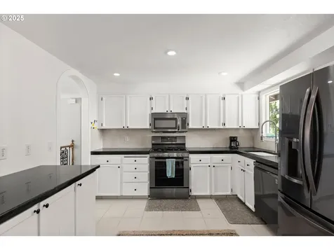 14707 SW Willamette Street Sherwood OR 97140