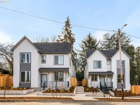 8616 SW 21st Avenue Portland OR 97213