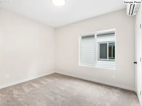 8616 SW 21st Avenue Portland OR 97213