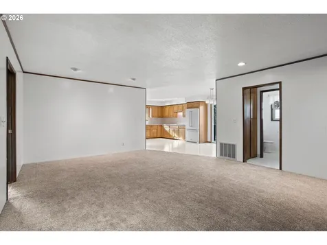 620 NW Queens Court Hillsboro OR 97124