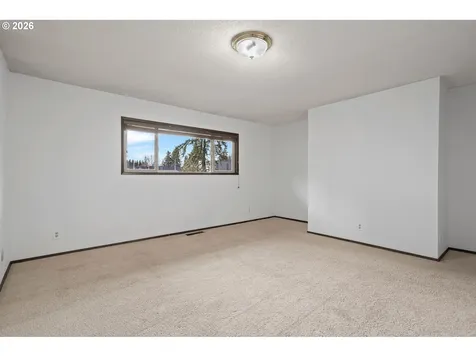 620 NW Queens Court Hillsboro OR 97124