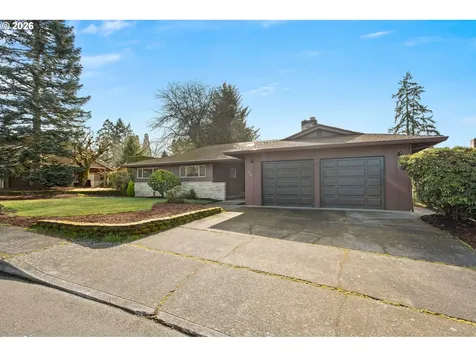 620 NW Queens Court Hillsboro OR 97124