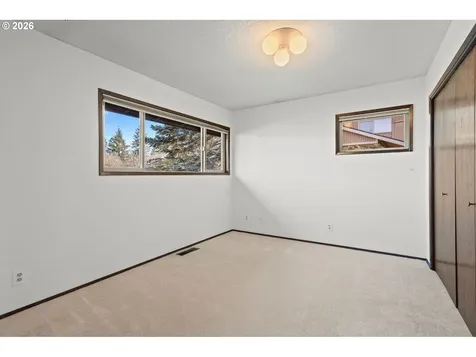 620 NW Queens Court Hillsboro OR 97124