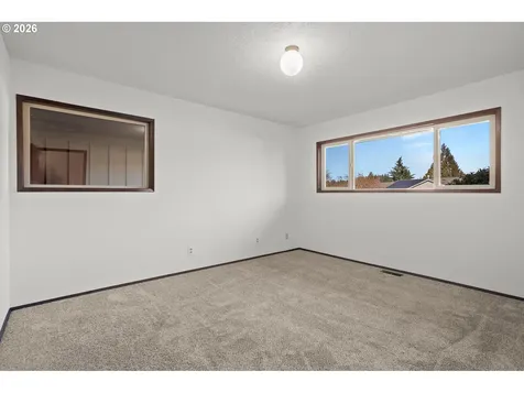 620 NW Queens Court Hillsboro OR 97124