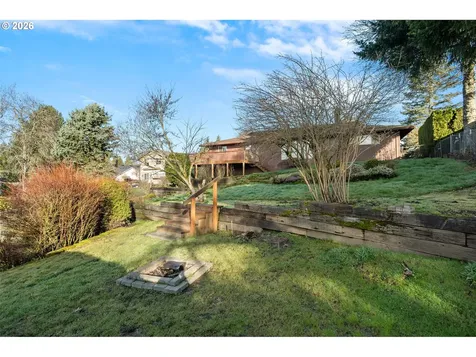 620 NW Queens Court Hillsboro OR 97124