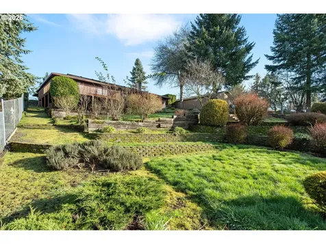 620 NW Queens Court Hillsboro OR 97124