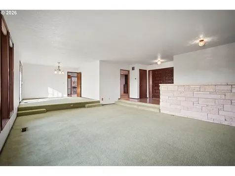 620 NW Queens Court Hillsboro OR 97124