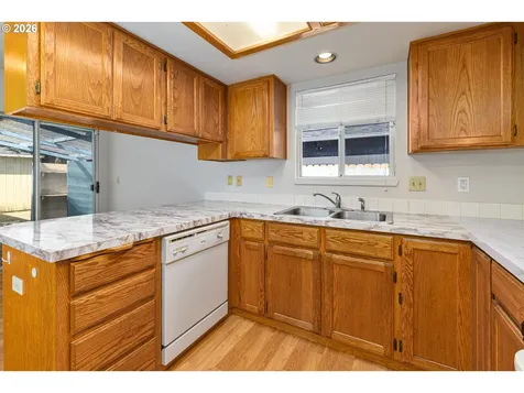 9707 SE Reedway Street Portland OR 97266