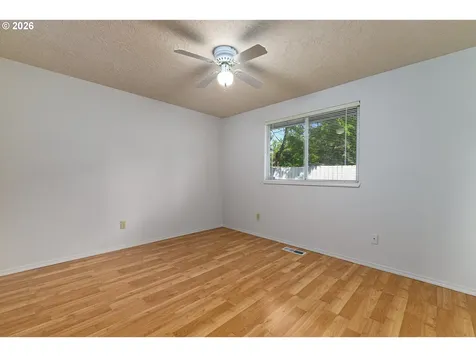 9707 SE Reedway Street Portland OR 97266