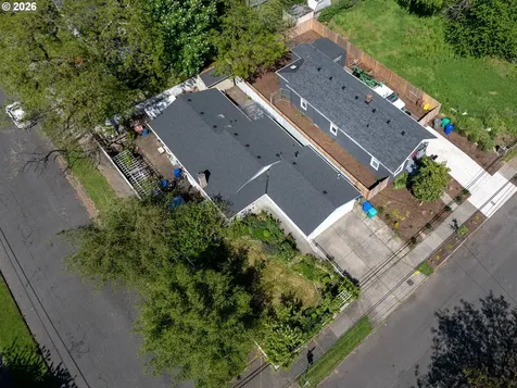 9707 SE Reedway Street Portland OR 97266
