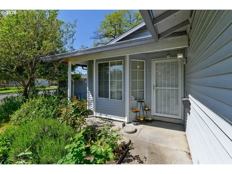 9707 SE Reedway Street Portland OR 97266