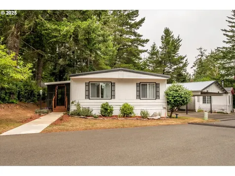 640 Village Pines Drive Coos Bay OR 97420