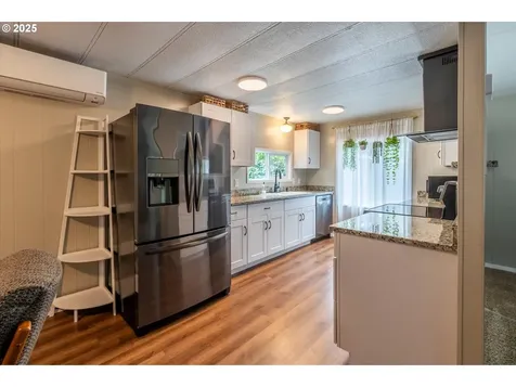 640 Village Pines Drive Coos Bay OR 97420