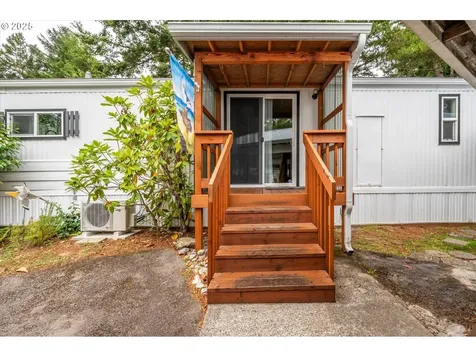 640 Village Pines Drive Coos Bay OR 97420